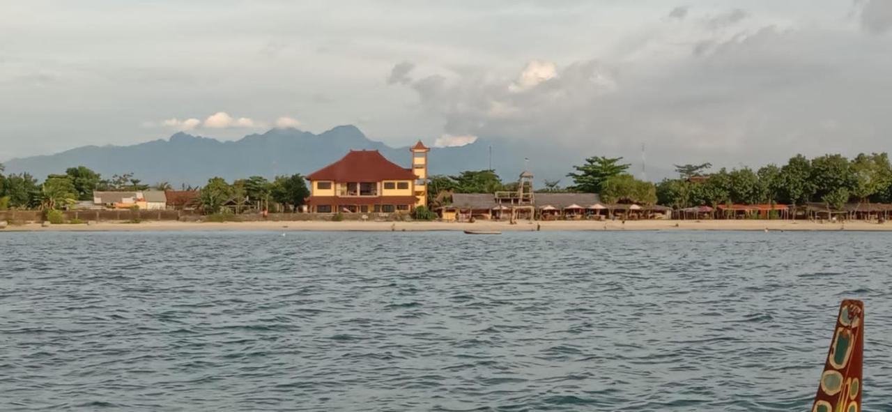 Omah Laut Bondo Jepara - By The Beach, Direct View Of The Sea, Great Base For Water Sports Margokerto エクステリア 写真