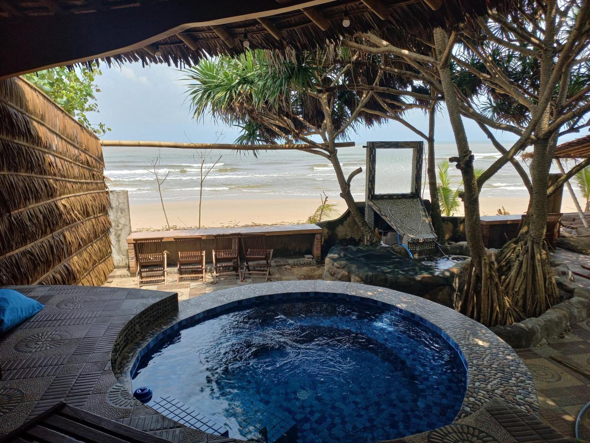 Omah Laut Bondo Jepara - By The Beach, Direct View Of The Sea, Great Base For Water Sports Margokerto エクステリア 写真