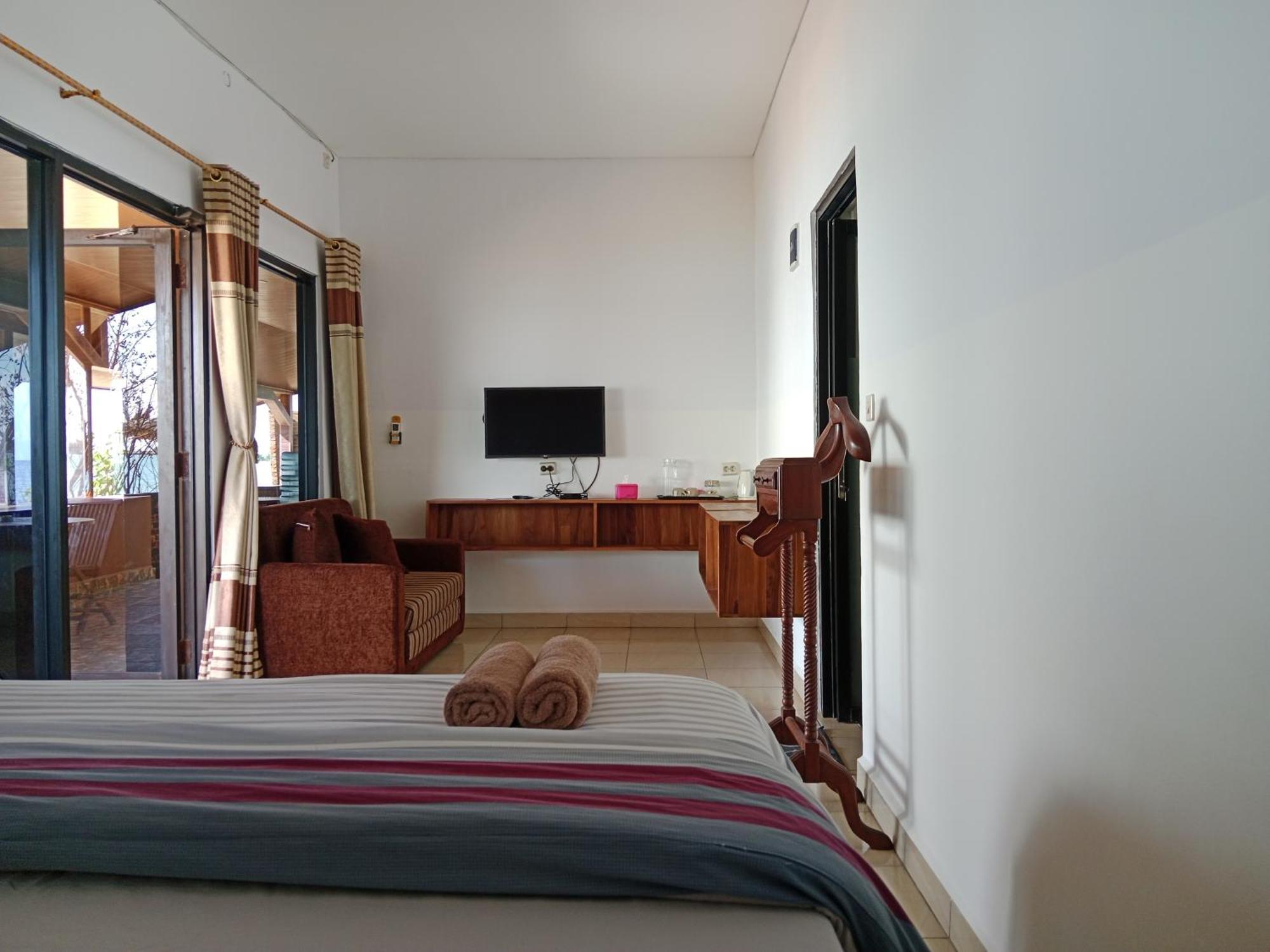Omah Laut Bondo Jepara - By The Beach, Direct View Of The Sea, Great Base For Water Sports Margokerto エクステリア 写真